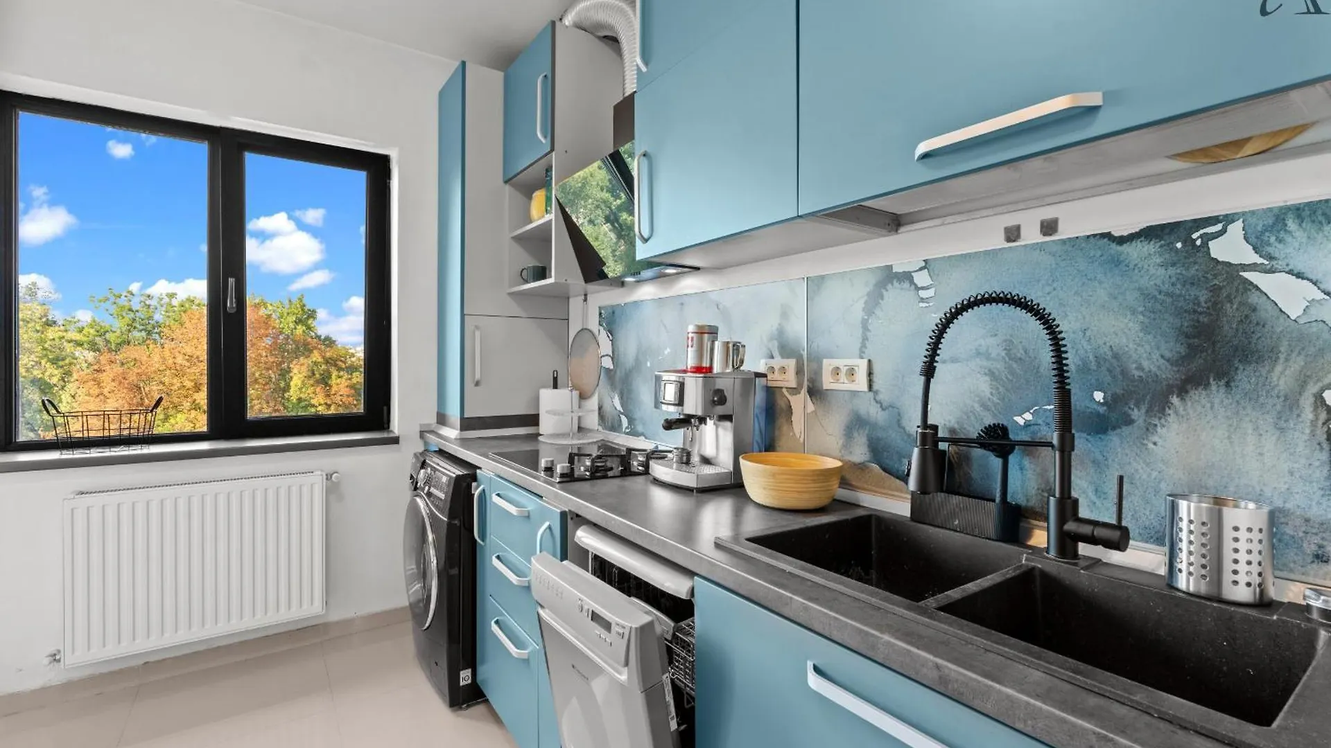 Poli Apartment بوخارست رومانيا