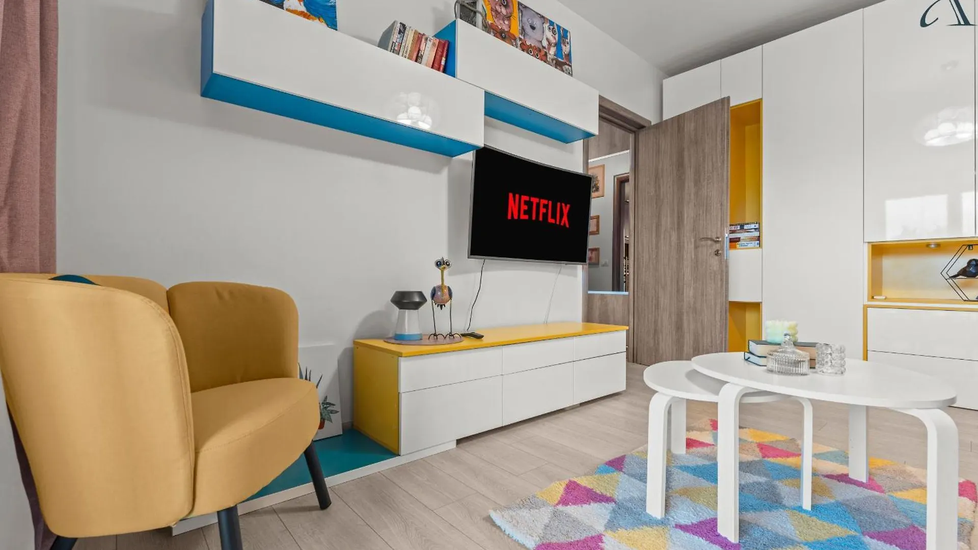 Poli Apartment بوخارست