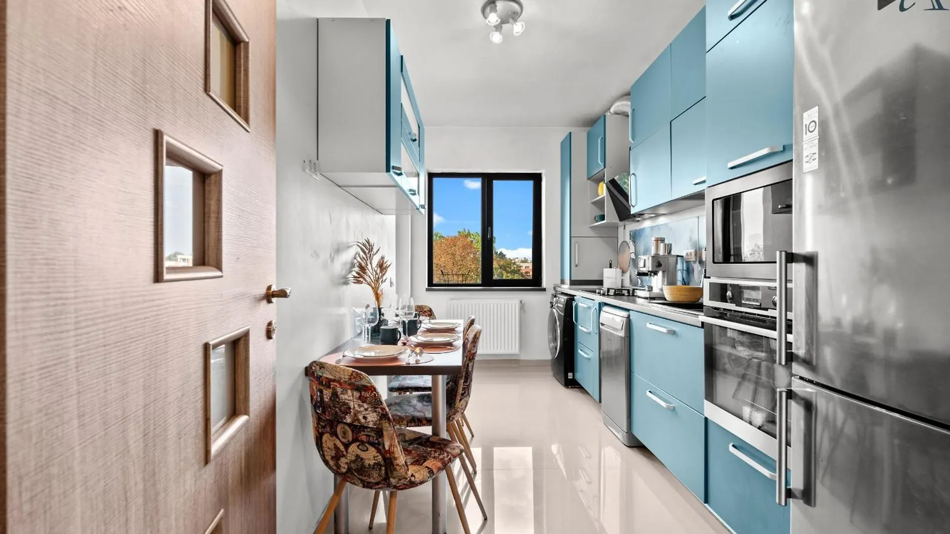Poli Apartment بوخارست 0*,  رومانيا
